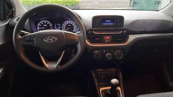 HYUNDAI-HB20-2022