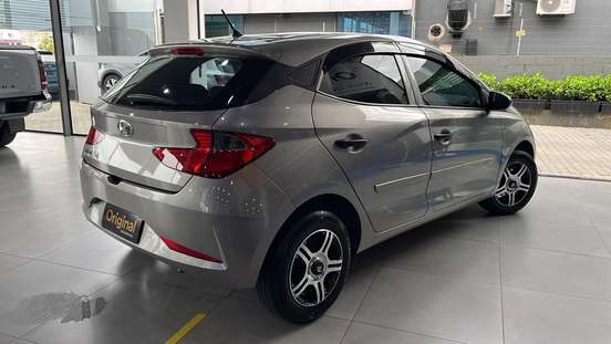 HYUNDAI-HB20-2021