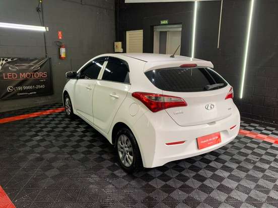 HYUNDAI-HB20-1.0 COMFORT 12V FLEX 4P MANUAL HYUNDAI-HB20-2013