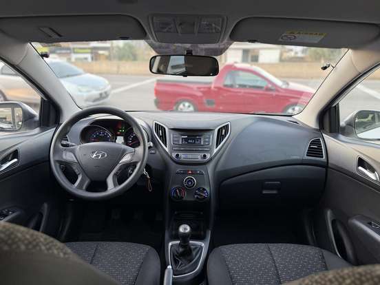 HYUNDAI-HB20-1.0 COMFORT PLUS 12V FLEX 4P MANUAL HYUNDAI-HB20-2015