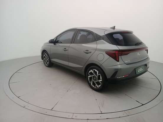 HYUNDAI-HB20-2023