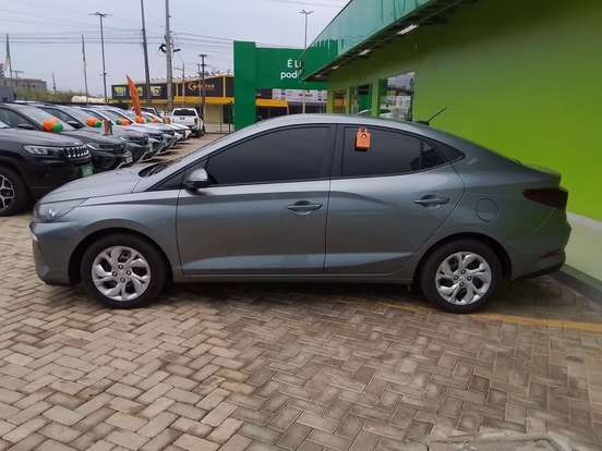 HYUNDAI-HB20S-2025