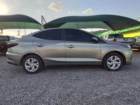 HYUNDAI-HB20S-2025
