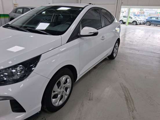 HYUNDAI-HB20S-1.0 12V FLEX COMFORT MANUAL HYUNDAI-HB20S-2025