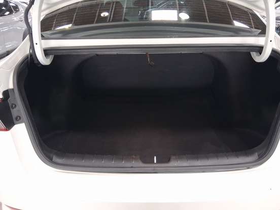HYUNDAI-HB20S-2025