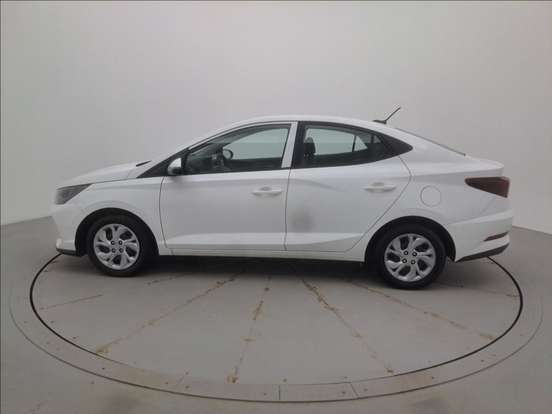 HYUNDAI-HB20S-2025