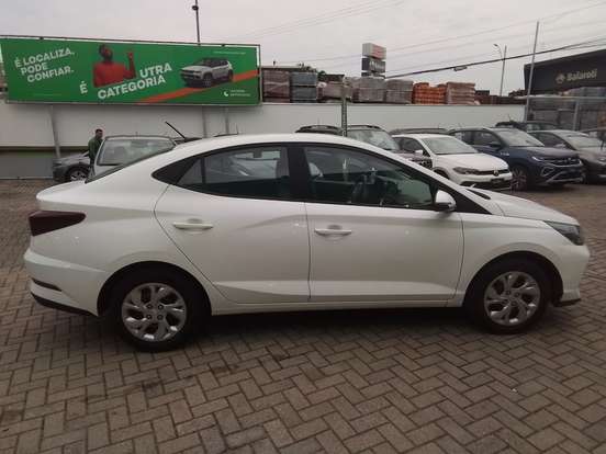 HYUNDAI-HB20S-2025