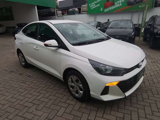 HYUNDAI-HB20S-2025