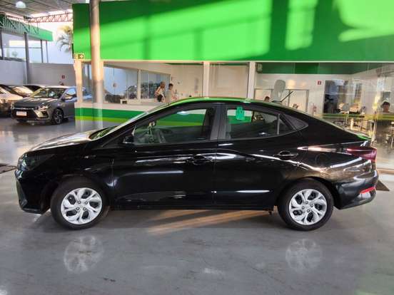 HYUNDAI-HB20S-2025