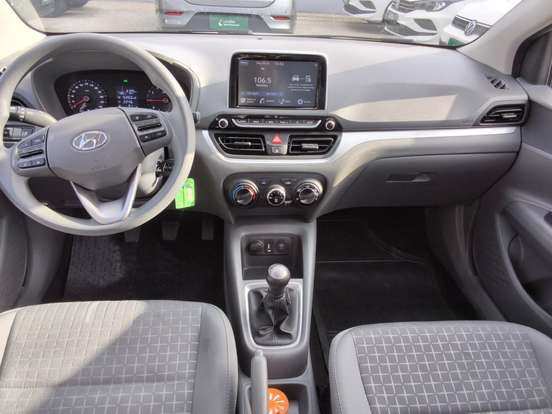 HYUNDAI-HB20S-2025