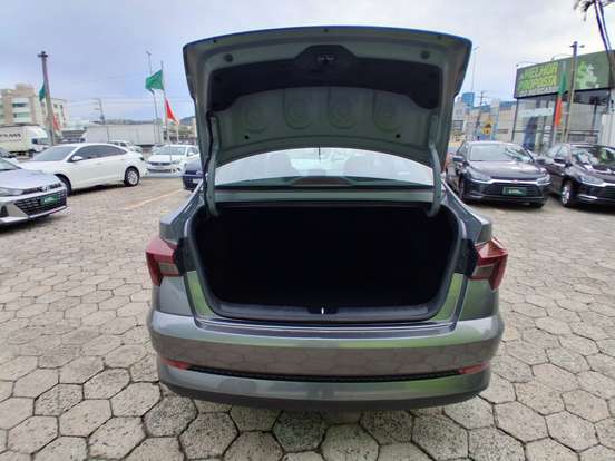 HYUNDAI-HB20S-2025