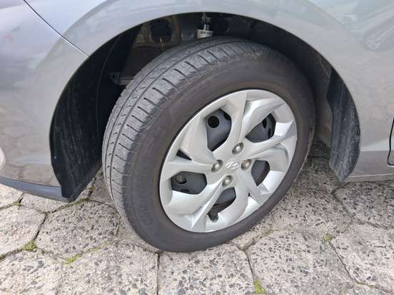 HYUNDAI-HB20S-1.0 12V FLEX COMFORT MANUAL HYUNDAI-HB20S-2025