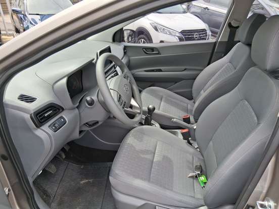 HYUNDAI-HB20S-2024