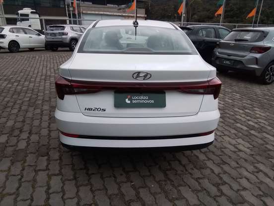 HYUNDAI-HB20S-2025