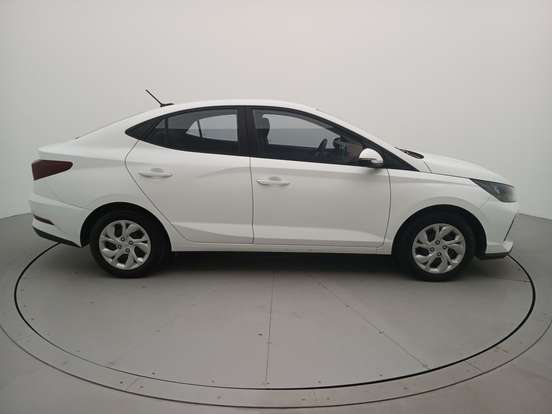 HYUNDAI-HB20S-2024