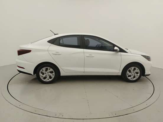 HYUNDAI-HB20S-2023
