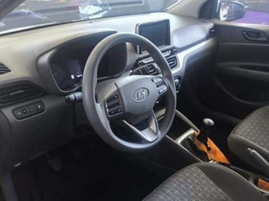 HYUNDAI-HB20S-1.0 12V FLEX COMFORT PLUS MANUAL HYUNDAI-HB20S-2024