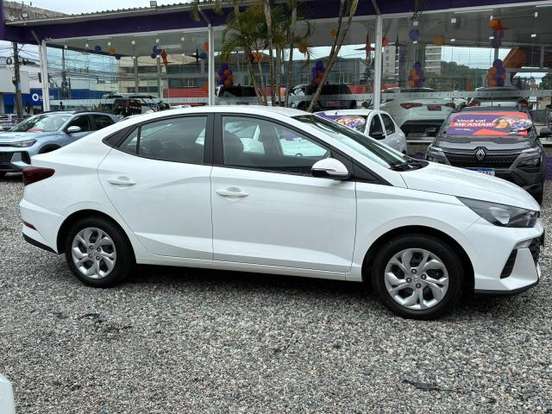 HYUNDAI-HB20S-1.0 12V FLEX COMFORT PLUS MANUAL HYUNDAI-HB20S-2024
