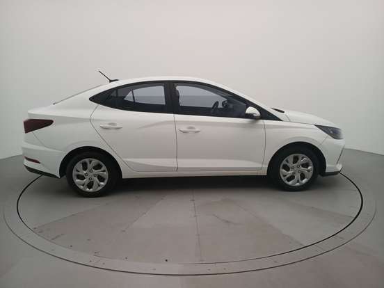 HYUNDAI-HB20S-2023