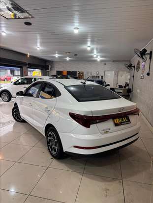 HYUNDAI-HB20S-2023