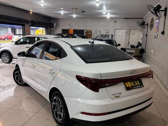 HYUNDAI-HB20S-1.0 12V FLEX COMFORT PLUS MANUAL HYUNDAI-HB20S-2023