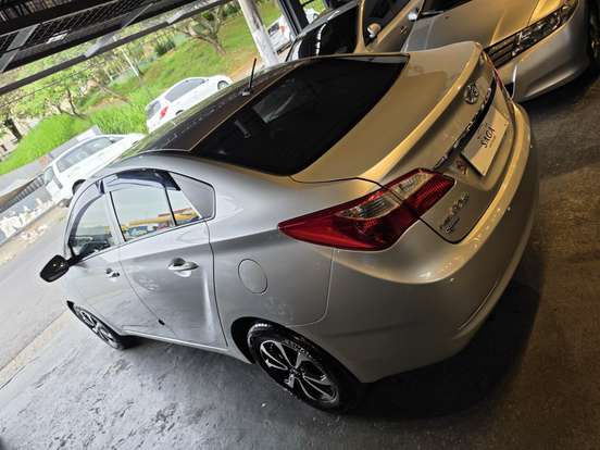 HYUNDAI-HB20S-2014
