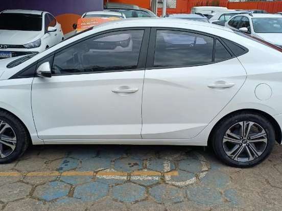 HYUNDAI-HB20S-1.0 TGDI FLEX COMFORT AUTOMÁTICO HYUNDAI-HB20S-2023