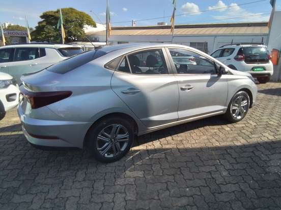 HYUNDAI-HB20S-2025
