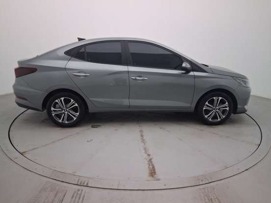 HYUNDAI-HB20S-2024