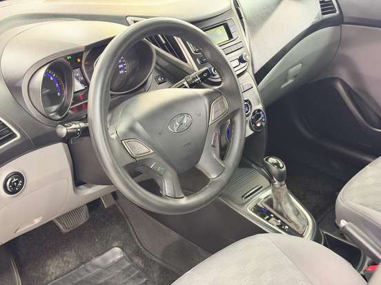 HYUNDAI-HB20S-2016