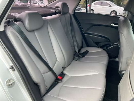 HYUNDAI-HB20S-2017