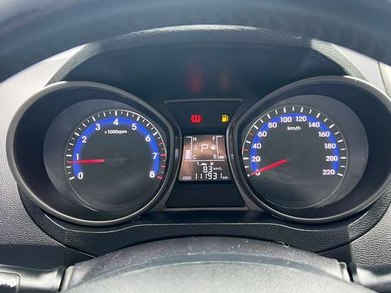 HYUNDAI-HB20S-1.6 PREMIUM 16V FLEX 4P AUTOMÁTICO HYUNDAI-HB20S-2017
