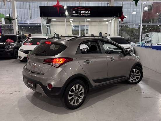 HYUNDAI-HB20X-1.6 16V PREMIUM FLEX 4P AUTOMÁTICO HYUNDAI-HB20X-2016