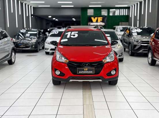 HYUNDAI-HB20X-2015