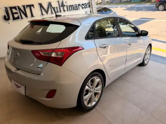 HYUNDAI-I30-1.6 MPFI 16V FLEX 4P AUTOMÁTICO HYUNDAI-I30-2012