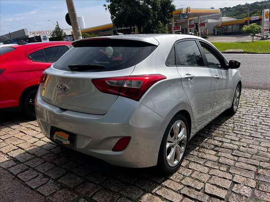 HYUNDAI-I30-1.8 MPI 16V GASOLINA 4P AUTOMATICO HYUNDAI-I30-2014
