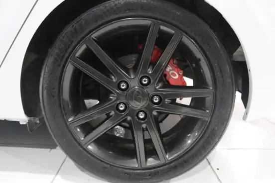 HYUNDAI-I30-2012