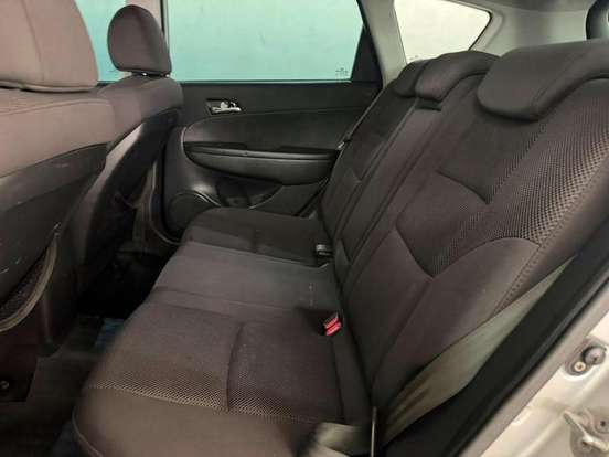 HYUNDAI-I30-2.0 MPFI GLS 16V GASOLINA 4P AUTOMÁTICO HYUNDAI-I30-2010