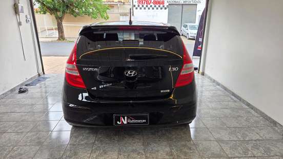 HYUNDAI-I30-2010