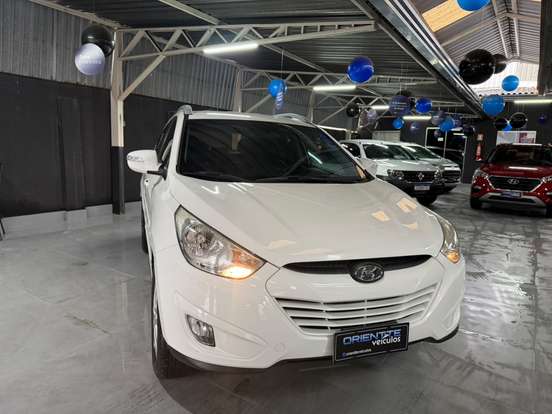 HYUNDAI-IX35-2.0 16V FLEX 4P AUTOMÁTICO HYUNDAI-IX35-2015