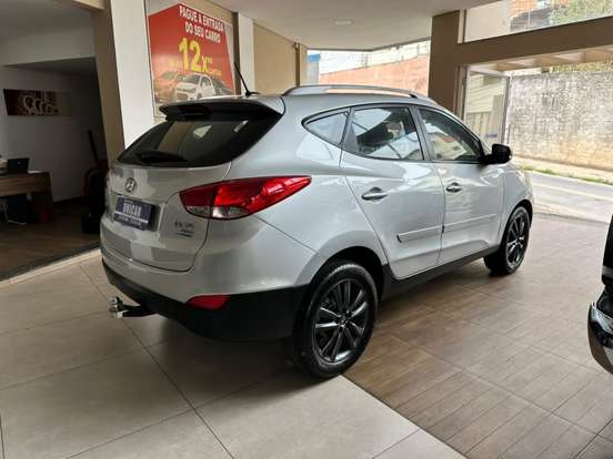 HYUNDAI-IX35-2.0 MPFI GLS 16V FLEX 4P AUTOMÁTICO HYUNDAI-IX35-2015