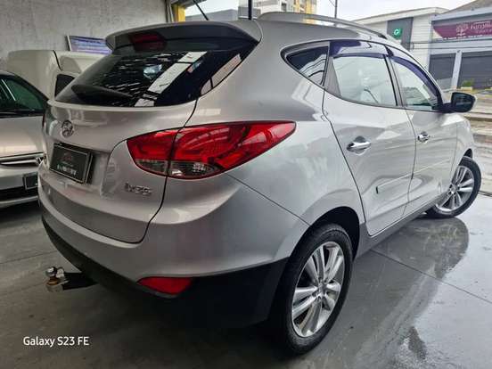 HYUNDAI-IX35-2011
