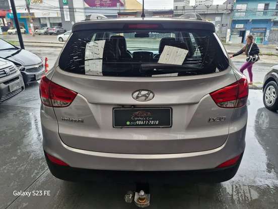 HYUNDAI-IX35-2011