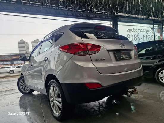HYUNDAI-IX35-2.0 MPI 4X2 16V GASOLINA 4P AUTOMÁTICO HYUNDAI-IX35-2011