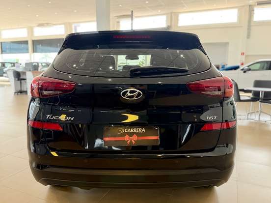 HYUNDAI-TUCSON-2024