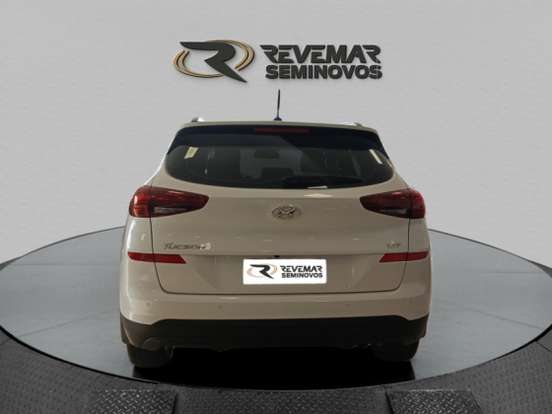 HYUNDAI-TUCSON-2024