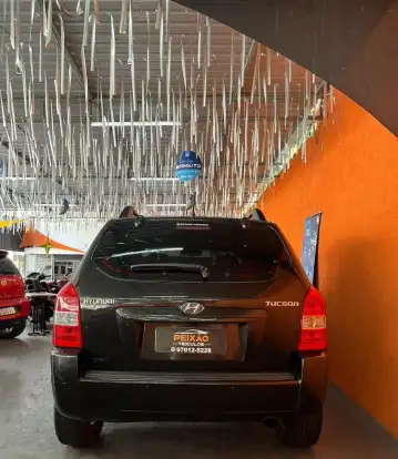 HYUNDAI-TUCSON-2010