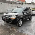 HYUNDAI TUCSON 2.0 MPFI GL 16V 142CV 2WD GASOLINA 4P AUTOMÁTICO HYUNDAI TUCSON 2.0 MPFI GL 16V 142CV 2WD GASOLINA 4P AUTOMÁTICO