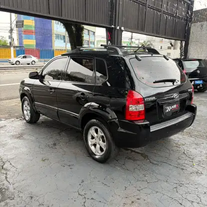 HYUNDAI-TUCSON-2009