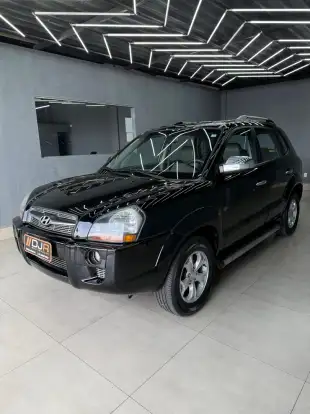 HYUNDAI-TUCSON-2012